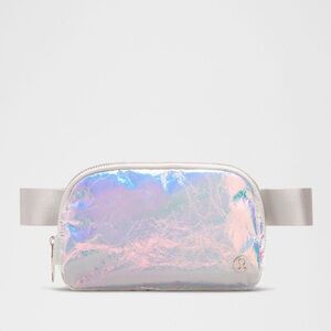 Lululemon everywhere belt bag Iridescent NWT